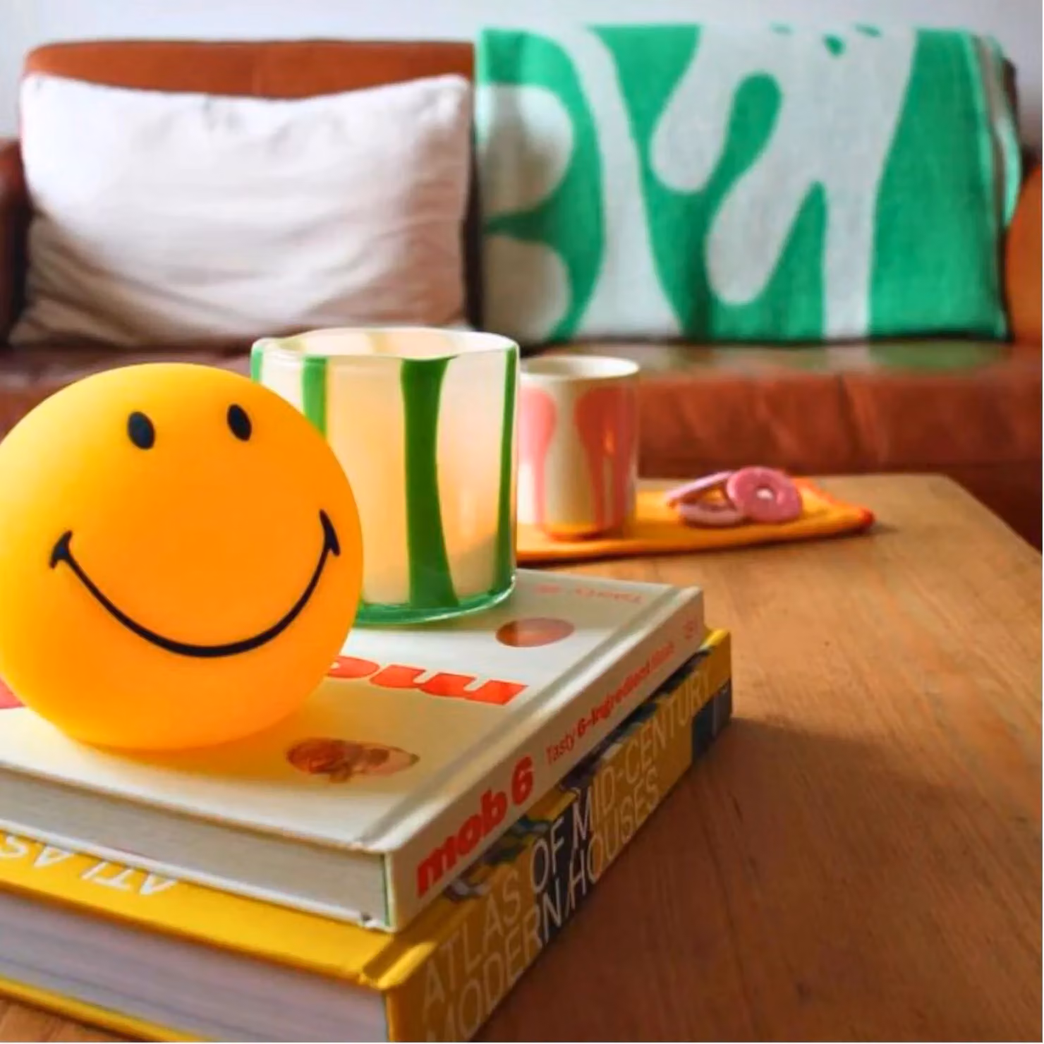 Mr. Maria Smiley Yellow Bundle Of Light W/D/H: 12.0 x 11.0 x 12.0 cm – 3
