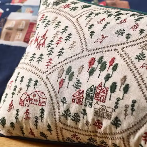 Catherine Lansfield Christmas Ski Village Embroidered Rectangular Cushion in Beige, W: 50 cm, H: 30 cm, D: 30 cm – 2