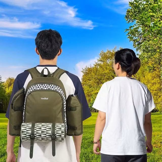 VonShef 4 Person Picnic Backpack with Dining Set in Green