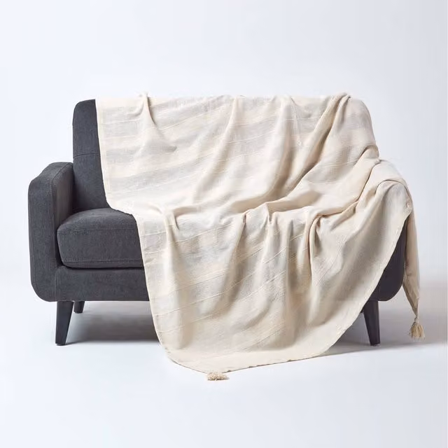 Homescapes Cotton Rajput Woven Throw in Natural/Beige, W/D/H: 225 x 255 x 1 cm