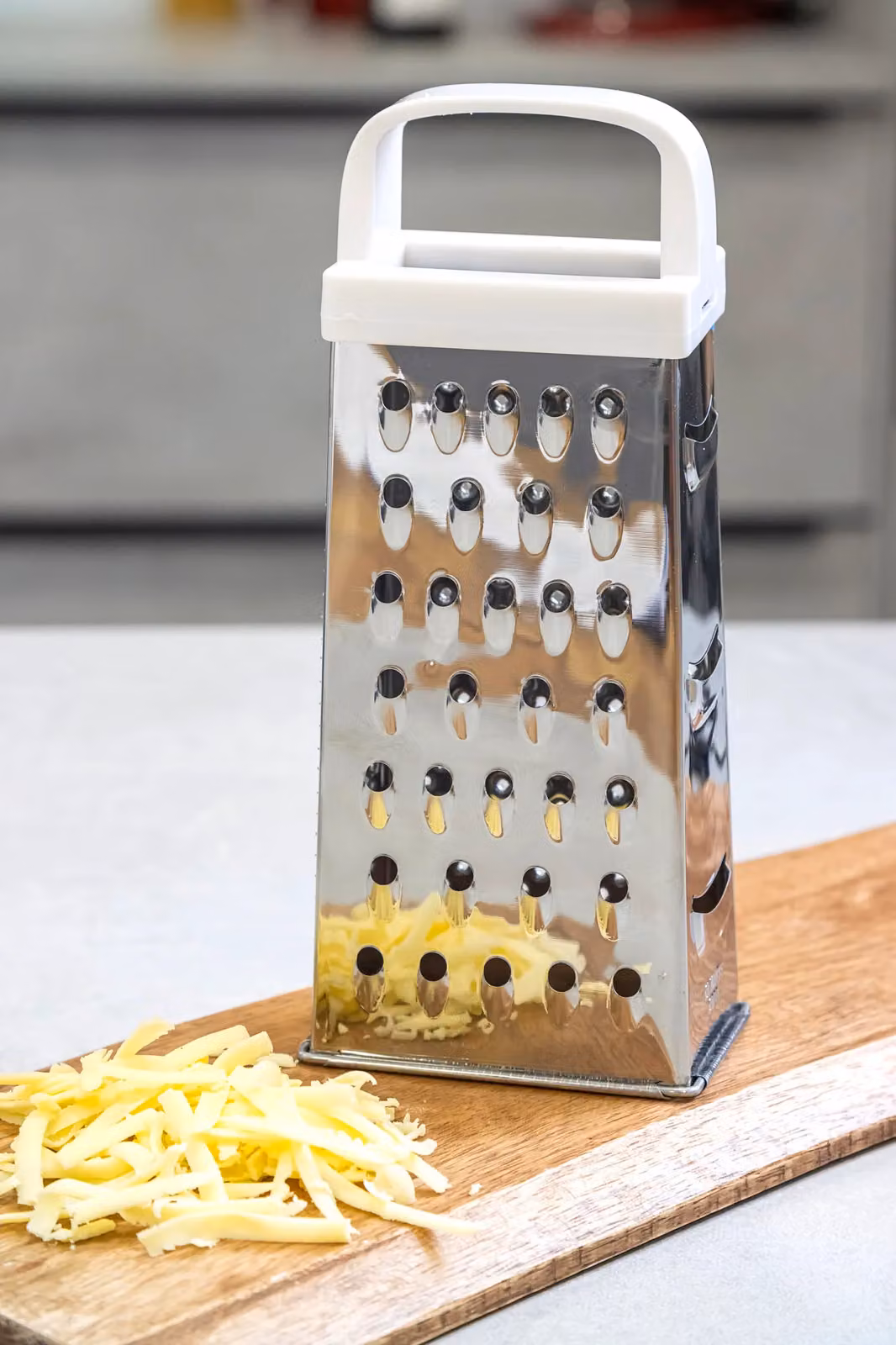 KitchenCraft Stainless Steel Four Sided Box Grater, Silver, H: 21 cm x W: 20 cm – 2