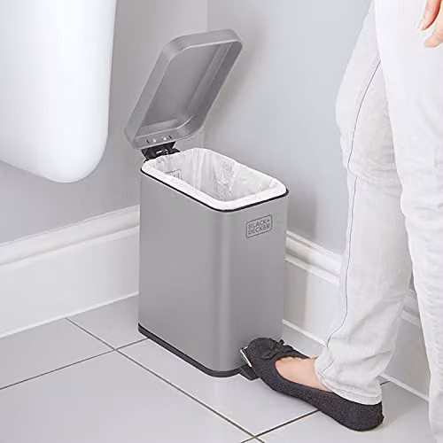 BLACK+DECKER BXBN00013E 5L Grey Stainless Steel Pedal Bin with Soft Close Lid and Removable Inner Bucket, W: 30 cm, D: 14 cm, H: 29 cm – 2