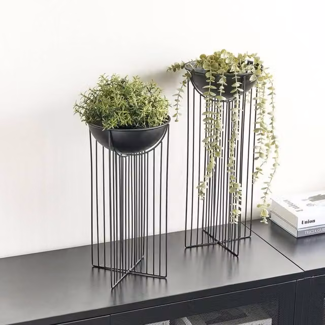 Wyld and Coco Set of 2 Black Matt Metal Modern Geometric Plant Stands
