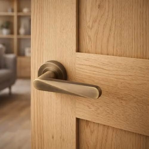 AXS Hardware Detroit Aluminium Door Handles on Rose in Antique Brass with Bathroom Door Pack – 5