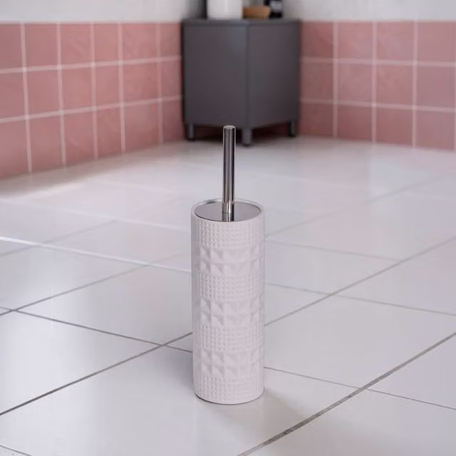 Showerdrape Maison Freestanding Toilet Brush with Brush in Green or White Shimmer – 1