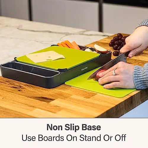 Calitek Set of 3 Green Plastic Chopping Boards with Storage Holder – 2