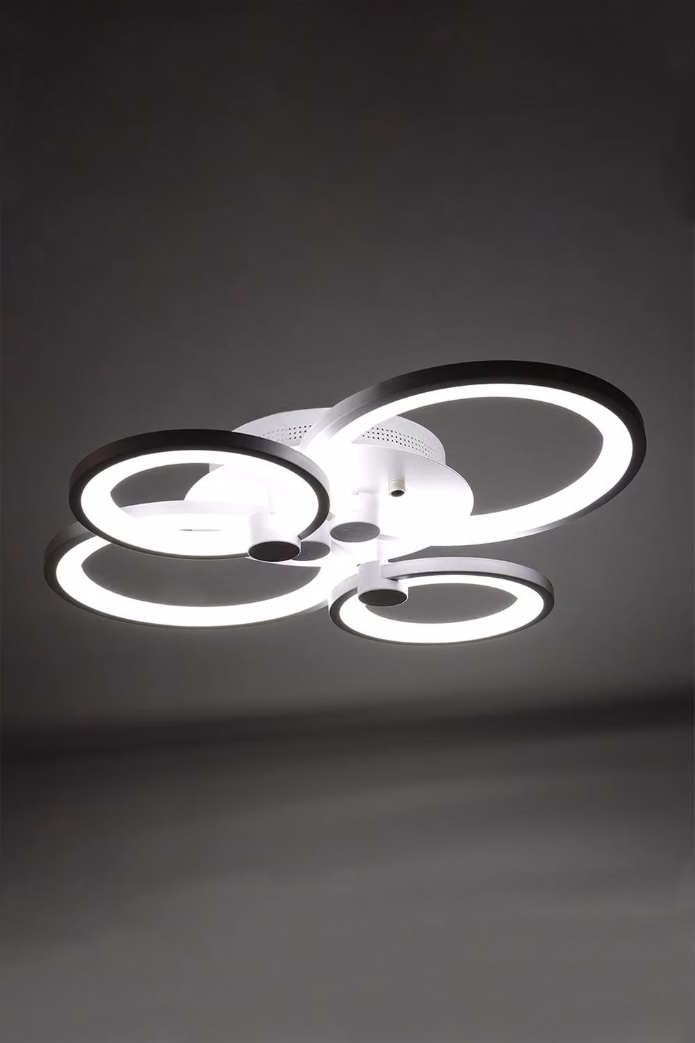 ExtraStar Contemporary 4-Ring LED Flush Mount Ceiling Light in White and Multicolour RGB – 3
