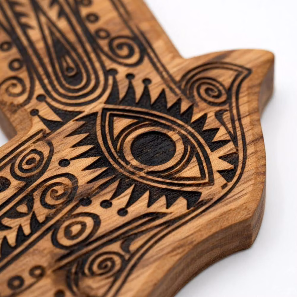 KDMD Hamsa Black Engraved Long Rectangular Wood Tray in Brown, W/D/H: 30 x 20.5 x 2.5 cm – 2