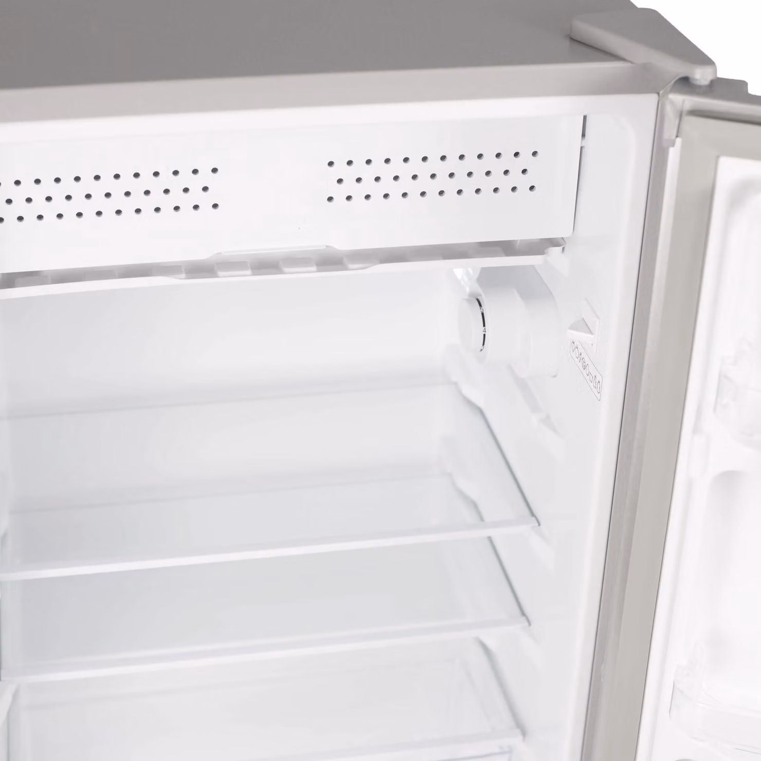 Willow W48UFIS Silver Under Counter Larder Fridge with 90L Capacity and Reversible Door – 3