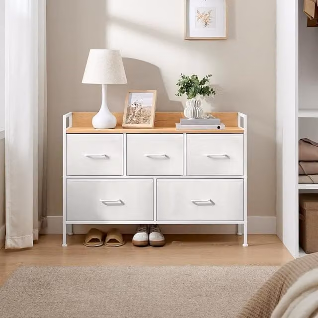 SONGMICS Compact Chest of Drawers with 5 Fabric Drawers and Steel Frame in White – 1