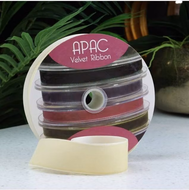 KDMD Ivory Velvet Ribbon, 38 mm x 20 m
