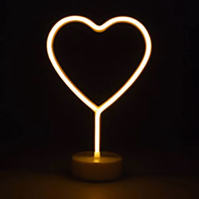 Simpa LED Novelty Neon Heart Light in Warm White
