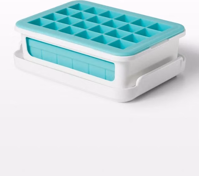 Oxo Good Grips Silicone Ice Cube Tray in Mint Green