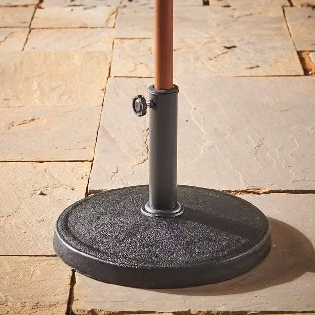 Shatchi Black Metal Freestanding Garden Parasol Stand, 12kg