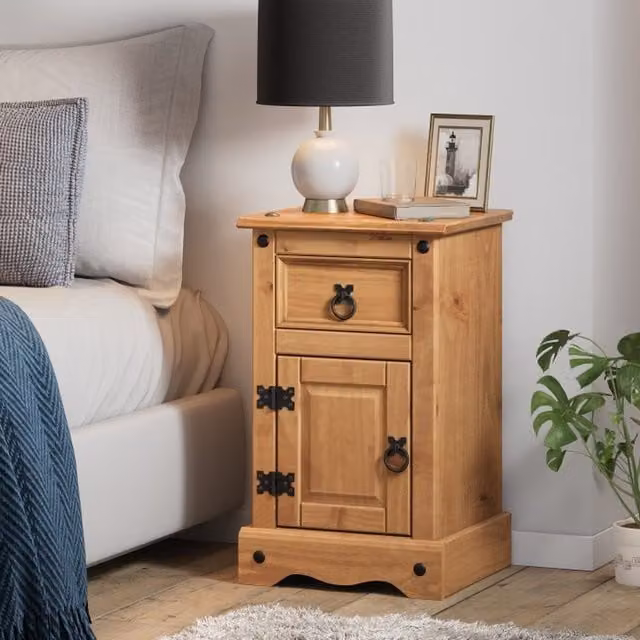 Mercers Furniture Corona Pine Wood Bedside Cabinet with 1 Door and 1 Drawer in Brown – 1