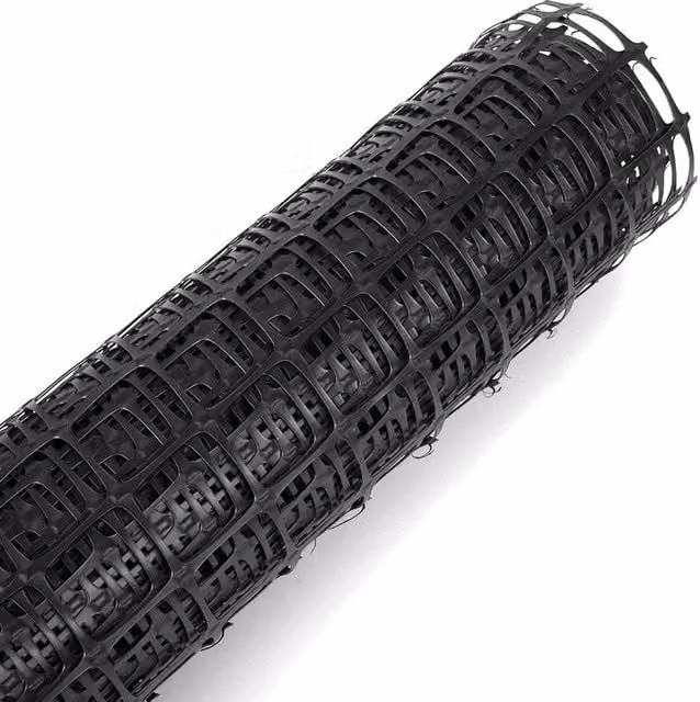 NESTLUNE Black PVC Garden Fence Poultry Mesh Farm Protection, H: 15 cm x W: 100 cm