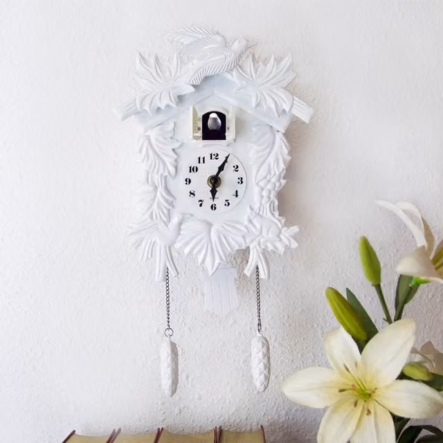 WALPLUS Vintage White Analog Quartz Wall Cuckoo Clock with Pendulum and Music Box