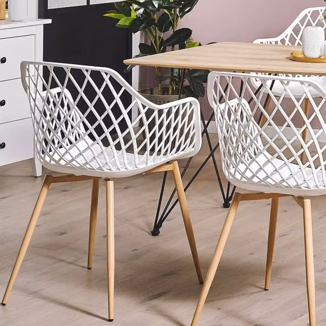 Wyld and Coco Set of 2 Nordic Scandinavian Dining Chairs in White with Metal Frame and Synthetic Net Back – 1