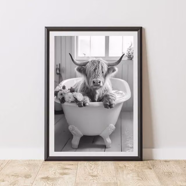 60 SECOND MAKEOVER Highland Cow Flower Animal Print Paper Poster, Multicolour, Size: A3