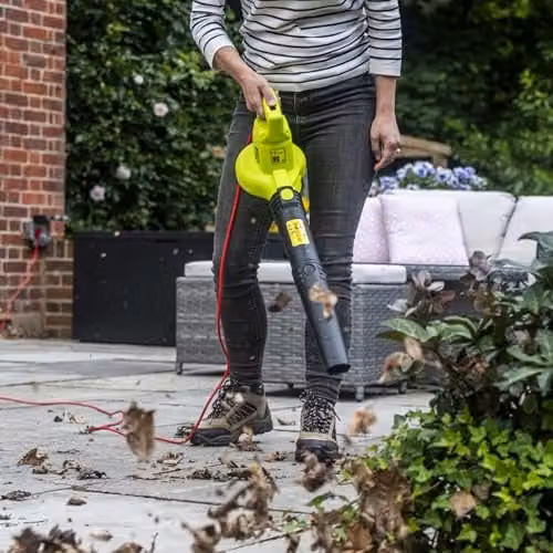 Garden Gear 3000W Powerful Leaf Blower in Green with Quick-Click Detachable Tubes – 3