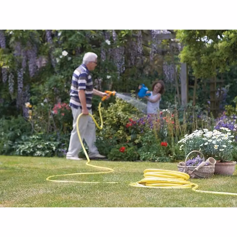 Hozelock Ultimate Frost Protection Hose in Yellow and Multicolour – 3