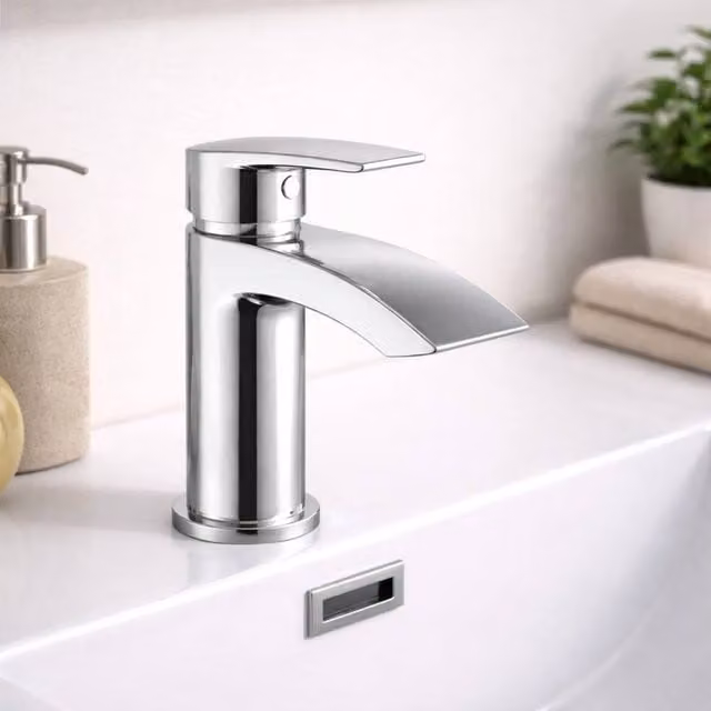 Bathroom Kingdom Belini Single Lever Chrome Basin Mixer Tap in Silver