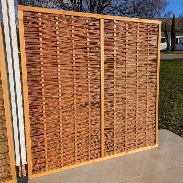Access Garden Products Woven Willow Fencing Hurdles in Brown, W: 182.88 cm, H: 121.92 cm
