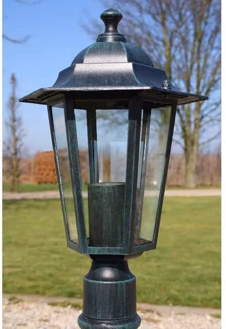 Berkfield Home Preston Garden Lantern Post Lights, Green, Set of 2, Height: 105 cm – 1