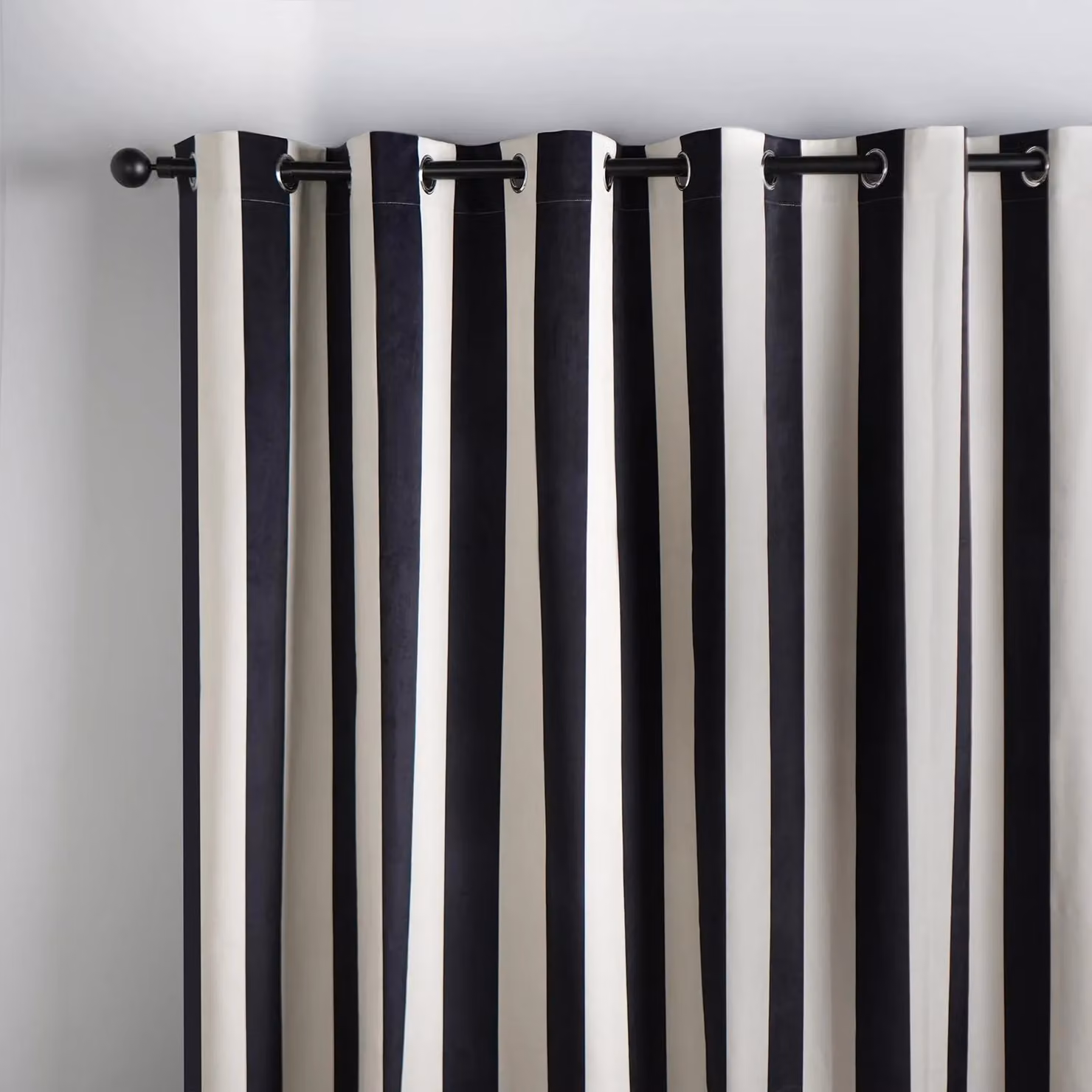 OHS White Striped Thermal Blackout Eyelet Curtains, Pair of Panels, Width: 168 cm, Drop: 229 cm – 5