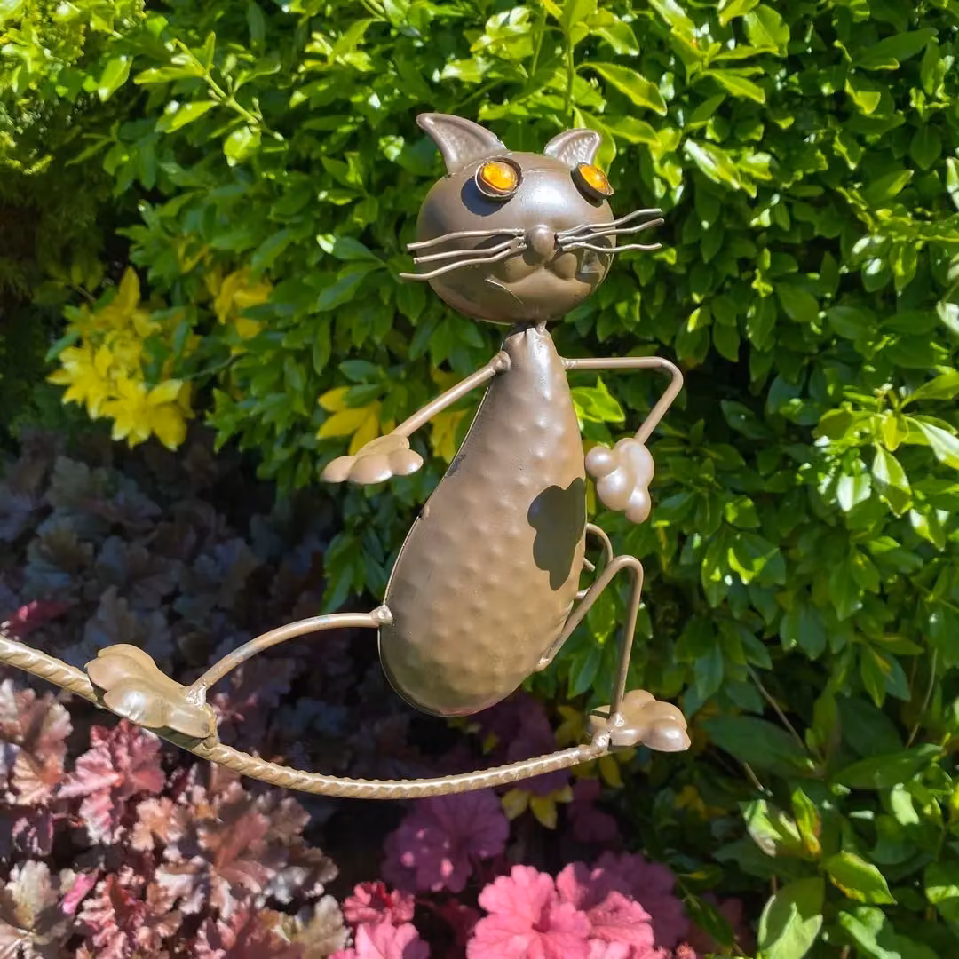 Minster Garden Balance Cat with Mouse Metal Stake in Brown, W70 x D70 x H120 cm – 3