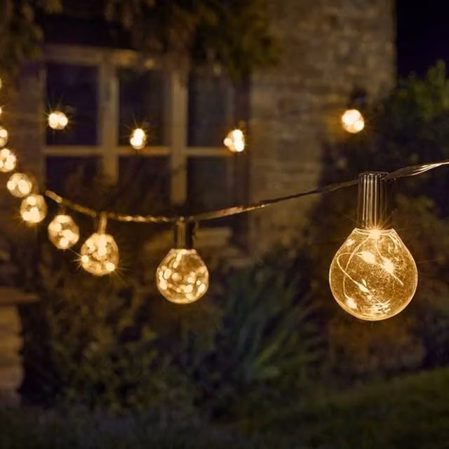 Garden Mile Connectable LED Firefly String Lights with 20 Warm White Transparent Glass Spheres in Black