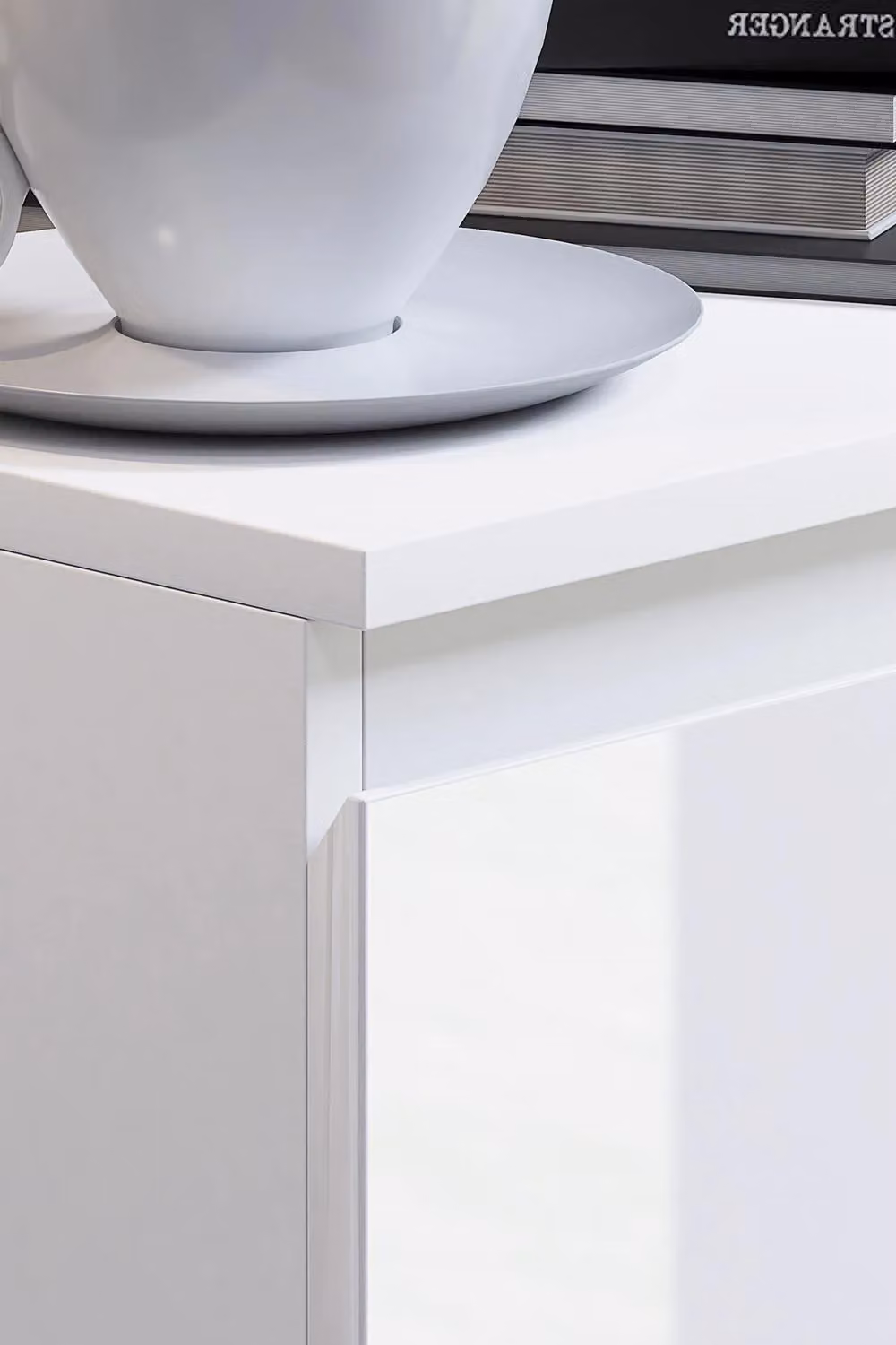 FWStyle Glossy 4 Drawer Tall Slim Chest of Drawers in White – 2