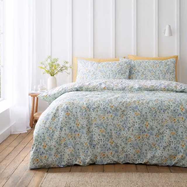 Bianca Ditsy Floral 200 Thread Count Cotton Percale Reversible Duvet Cover Set, Green, W: 180 cm, H: 200 cm