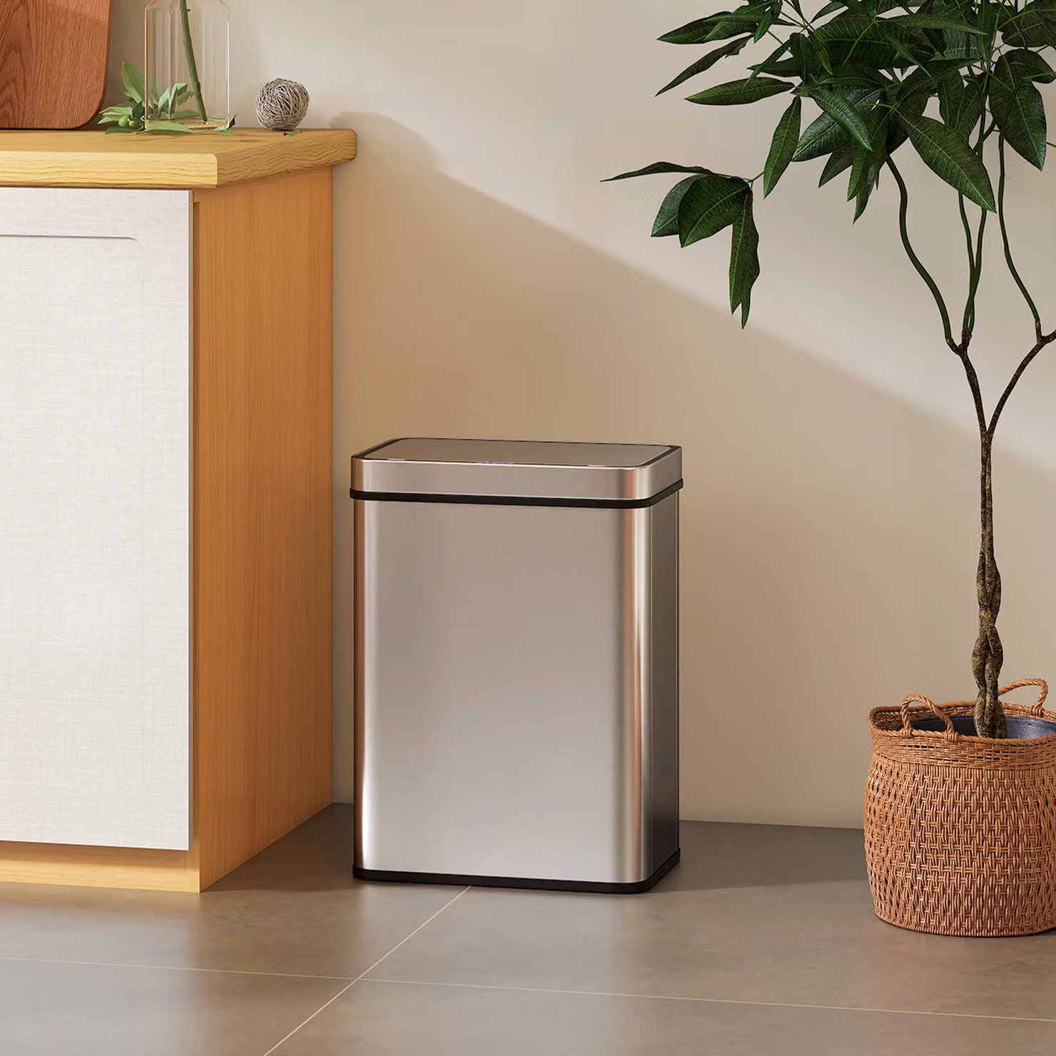 HOMCOM 50 L Sensor Bin with Soft-Close Lid and Odour Filter, Fingerprint-Proof Stainless Steel, Silver – 2