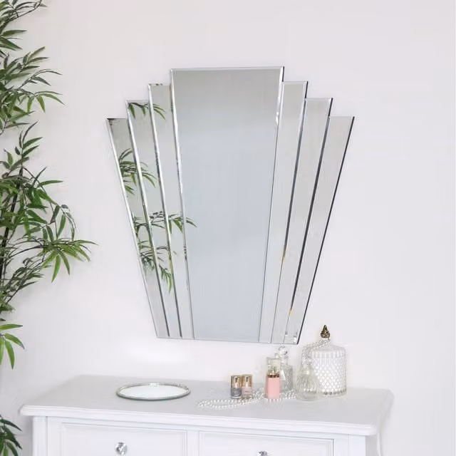 Melody Maison Large Art Deco Fan Frameless Wall Mirror in Clear Glass