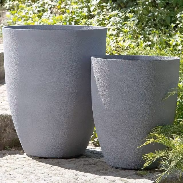 Wyld and Coco Grey Stone Effect Polyresin Planter Set of 2, W: 43 cm, H: 52 cm