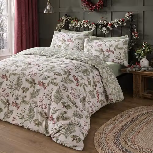 Dreams & Drapes Christmas Reversible Cotton Flannelette Duvet Cover and Pillowcase Set in Red, Green and White, W/D/H: 200 x 200 cm