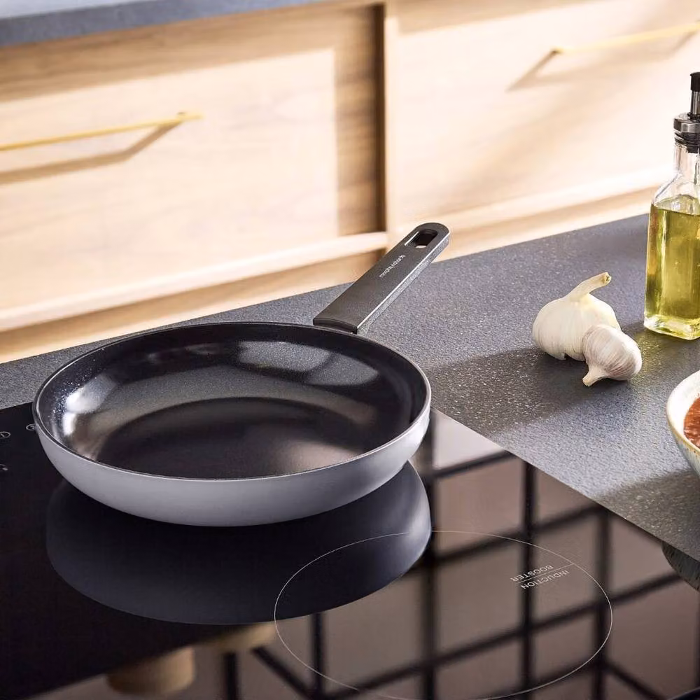 Morphy Richards Grey Aluminium Frying Pan with Ceramic Coating, Diameter: 24 cm – 10