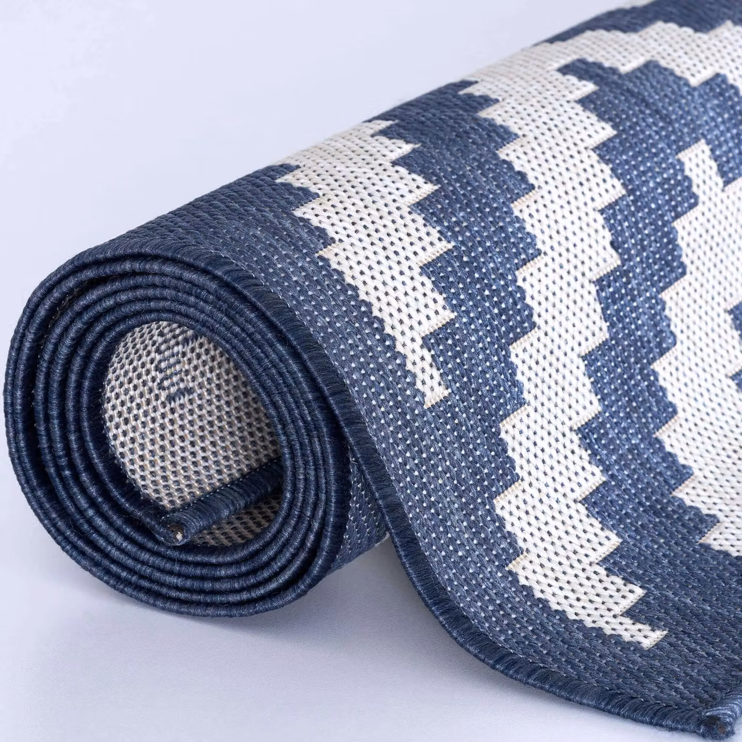 THE RUGS Blue Diamond Pattern Outdoor and Indoor Weather Resistant Washable Garden Patio Rug W: 200 cm, D: 290 cm – 5