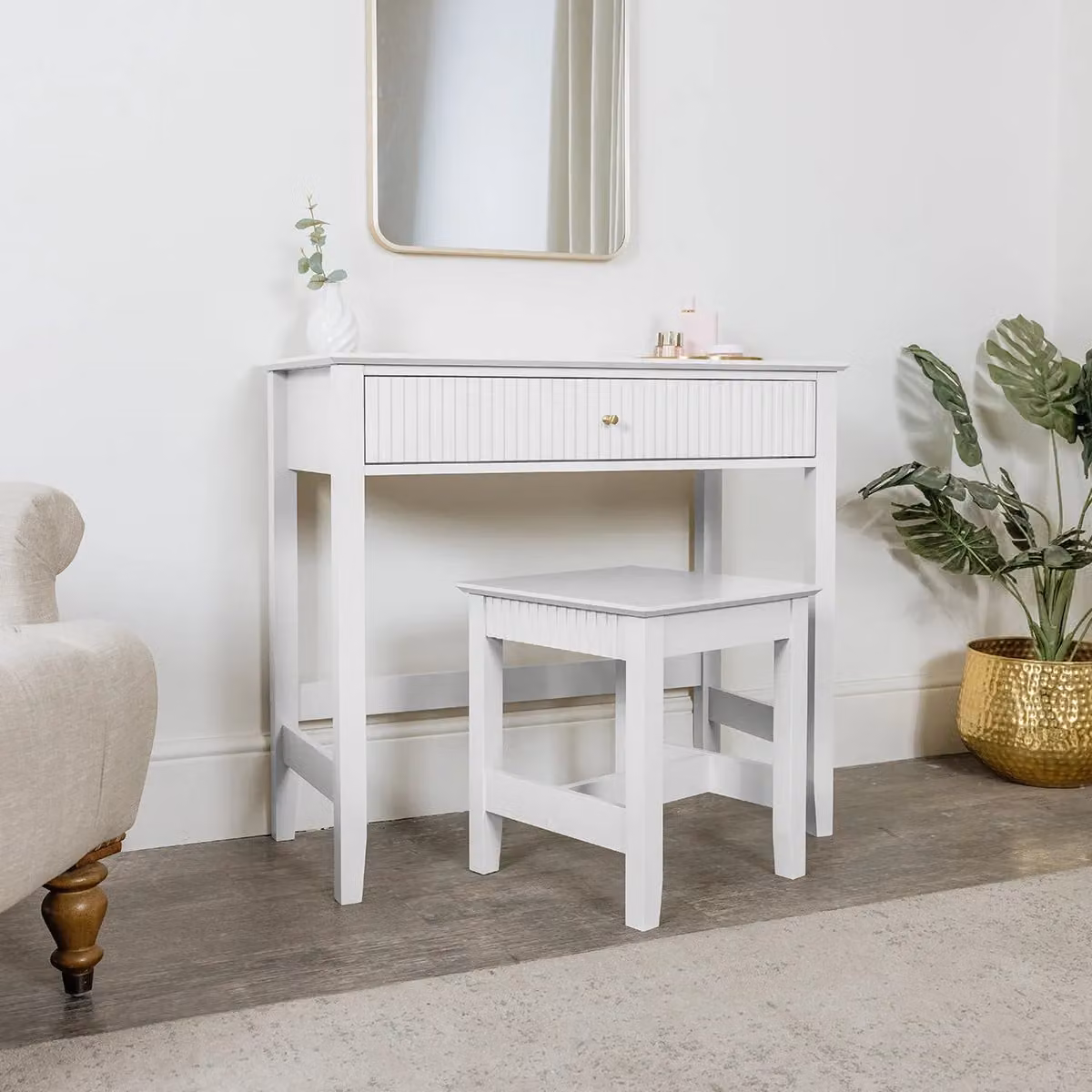 Melody Maison Hales White Lacquered Dressing Table, Stool and Pair of 3 Drawer Bedside Tables – 2
