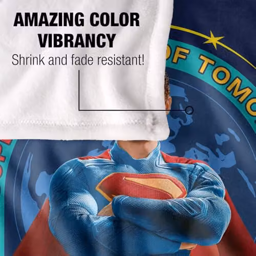 Warner Bros. Superman 2025 City Of Tomorrow Super Soft Fleece Throw Blanket, Multicolour, W/D/H: 91 x 147 cm – 3