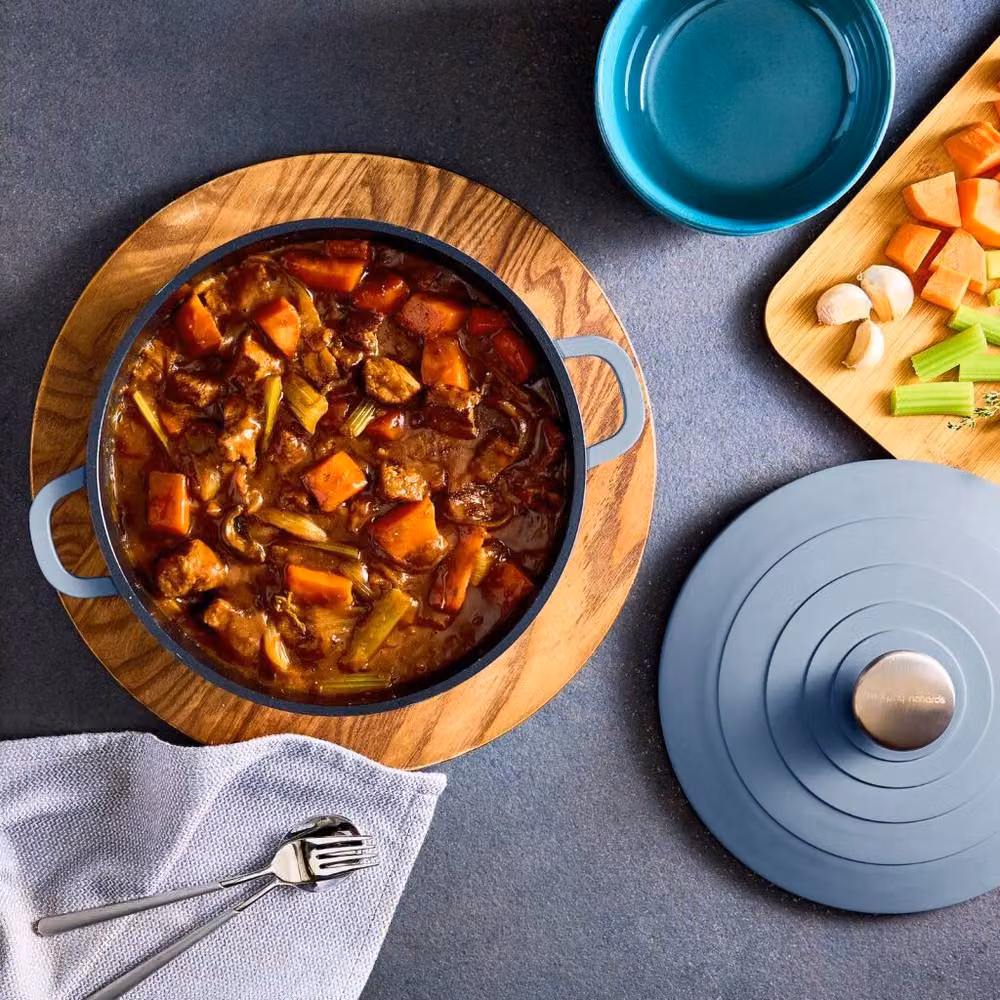Morphy Richards Blue Cast Aluminium and Ceramic Casserole Dish, 24cm, 4.1L – 3