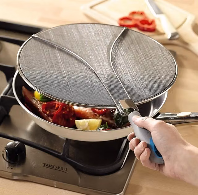 mysmartbuy Stainless Steel Splatter Screen with Carbon Filter and Folding Handle, Grey, Diameter: 29 cm – 1