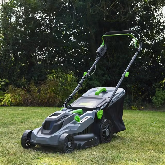 Aerotek 1600W Corded Lawn Mower in Grey with Collection Bag and Metal Components