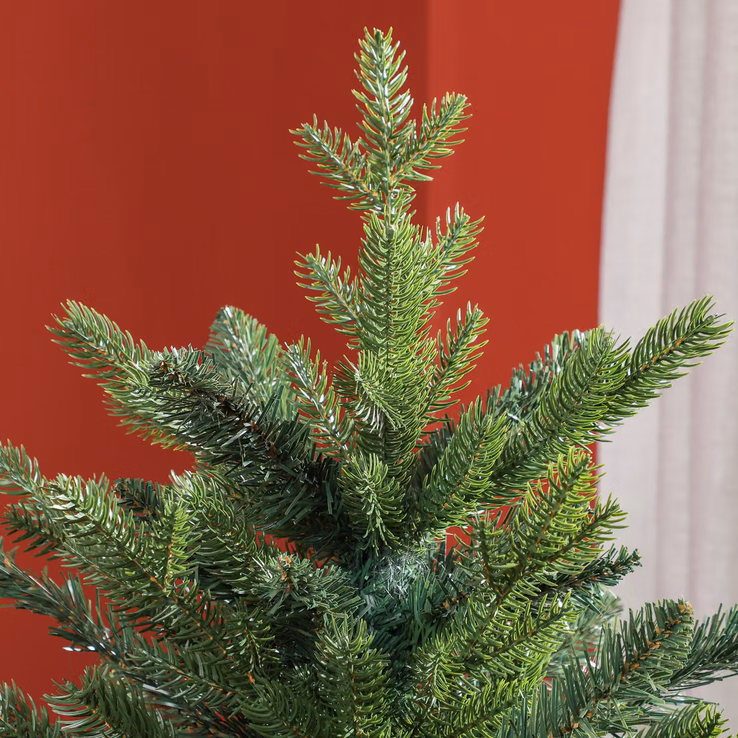 HOMCOM 6ft Green Artificial Christmas Tree with 1821 Tips and Metal Base – 6