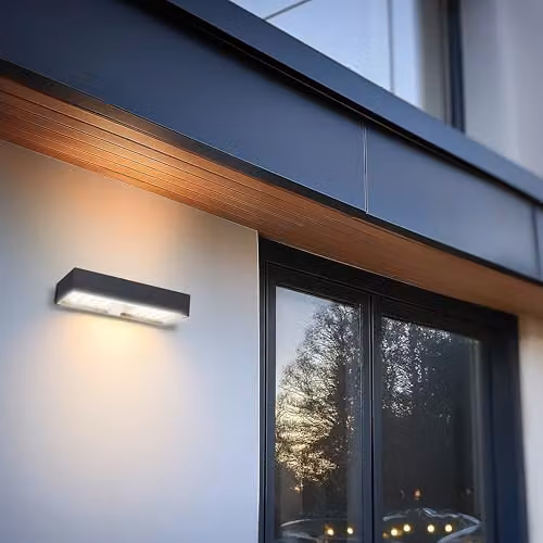 Luceco Solar Powered LED Outdoor Wall Light with PIR Motion and Dusk Sensors, 900lm, 6W, 3000K Warm White, Grey, IP65 – 4