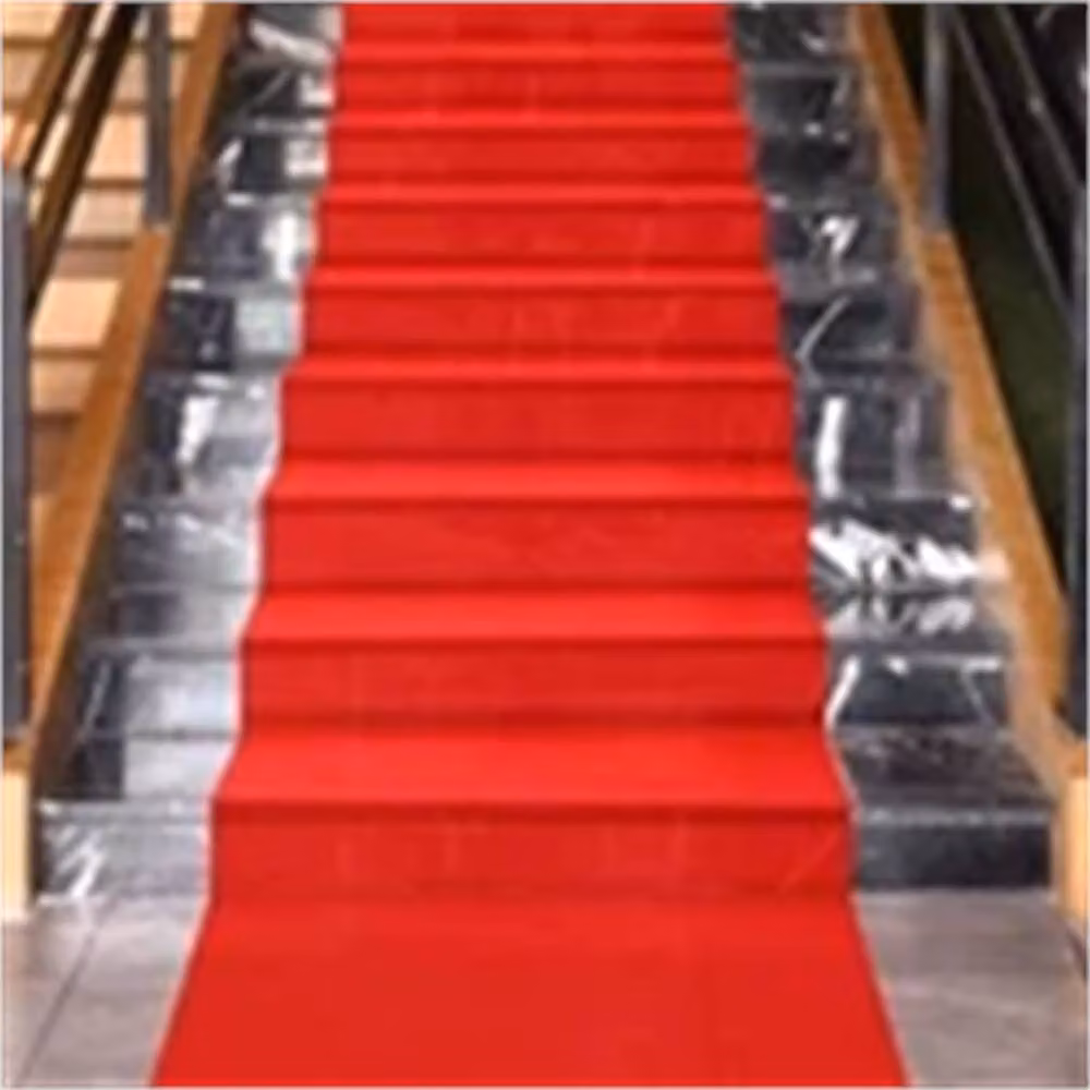 Nordara Red Hollywood Carpet Party Runner, 9.14 m – 5