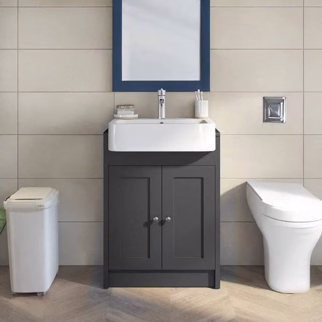FORGEVIO Grey Glossy Modern Floor-Standing Bathroom Cabinet with Hinged Doors and Internal Shelves, Width: 60 cm – 1