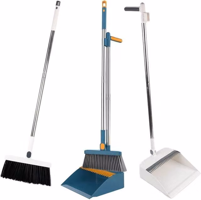 NESTLUNE Long Handled Metal Dustpan and Brush Set with Scraper in Blue, W/D/H: 100 x 15 cm