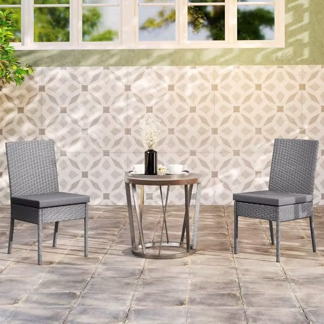 Outsunny Set of 2 Modern Grey Rattan Garden Chairs with Cushions
